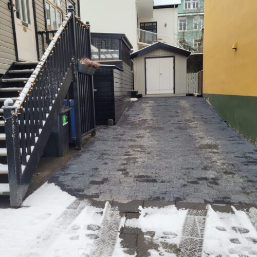 Snjómokstur