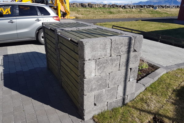 Hleðsla, kantsteinar eða þrep